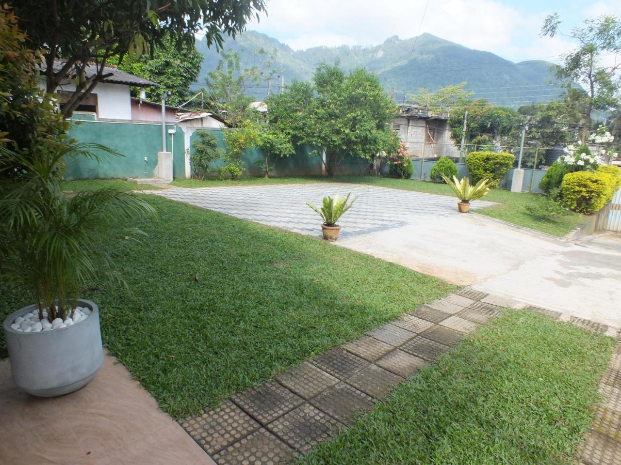 Hillsview Rest & Guest House Matale Exterior foto