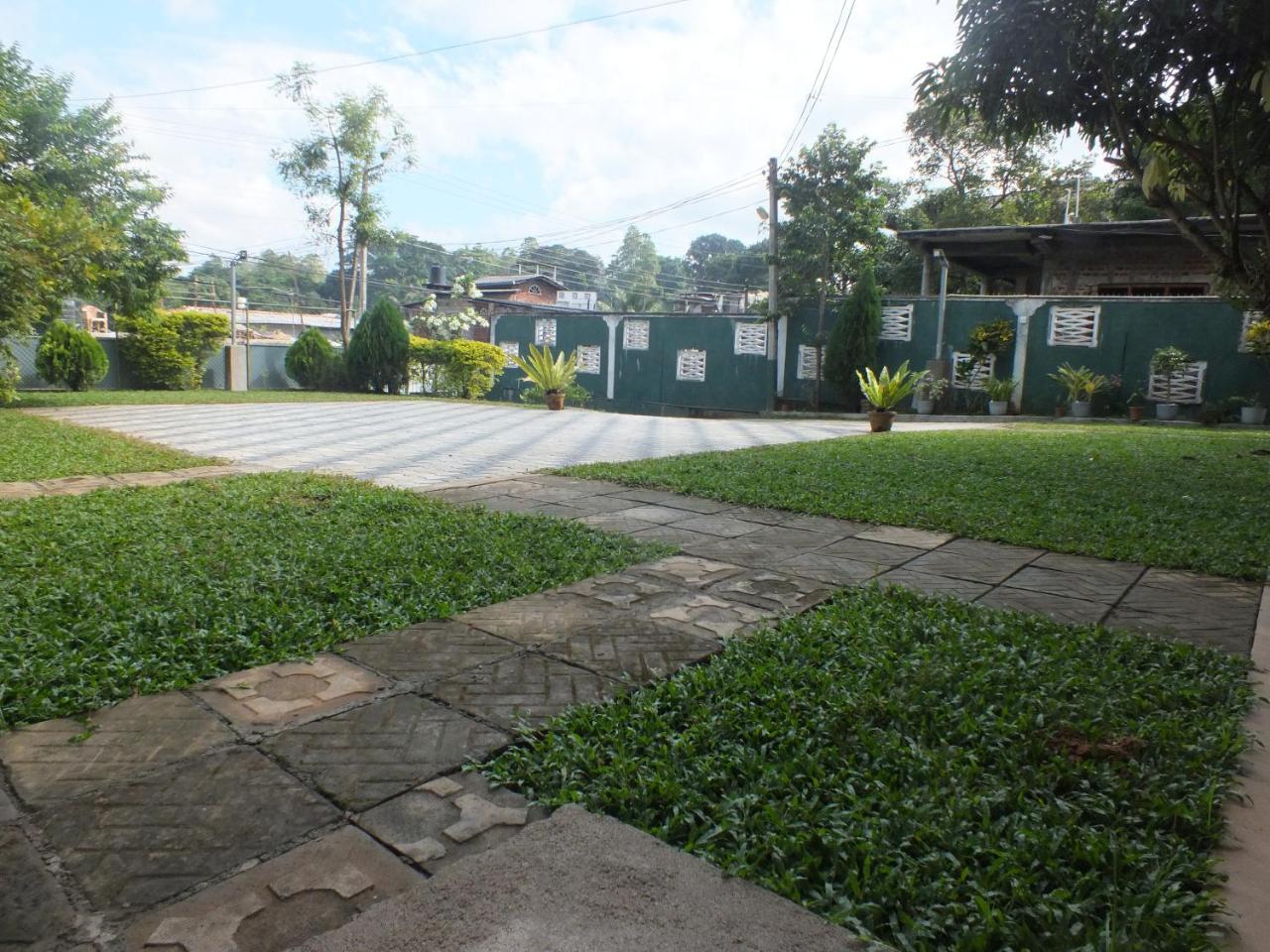Hillsview Rest & Guest House Matale Exterior foto